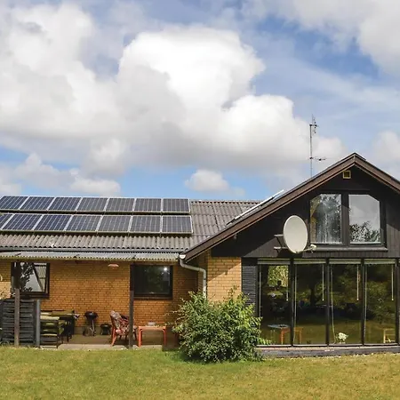 Three-bedroom Holiday In Romo Prázdninový dům